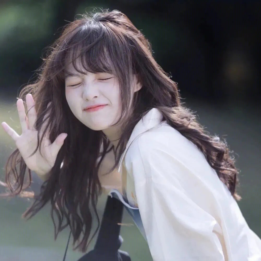 野风拂穗肆意生长