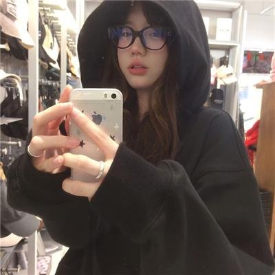 朝朝暮暮同淋雪